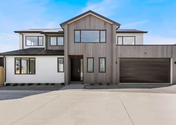  at 9 Huaota Place, Botany Downs, Auckland