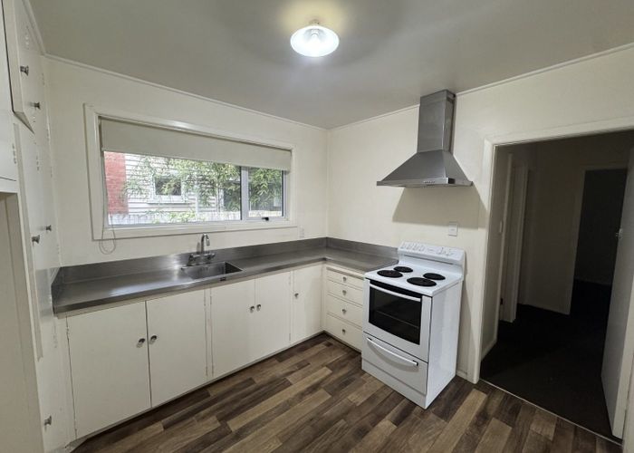  at 3/29 Office Road, Merivale, Christchurch