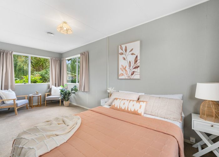  at 12 Humphries Place, Awapuni, Palmerston North, Manawatu / Whanganui