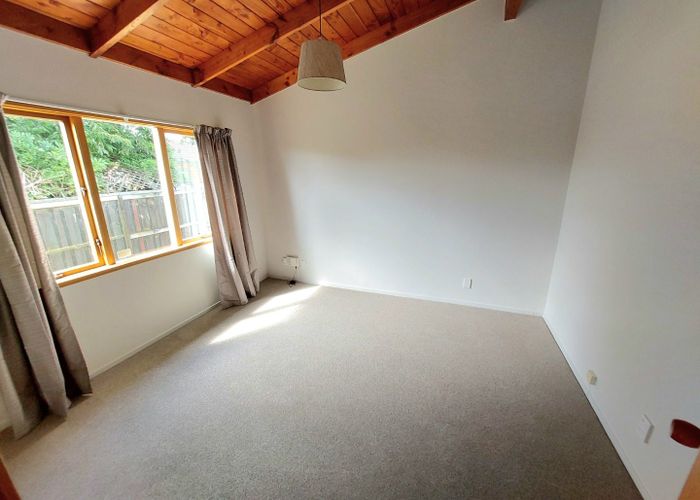  at 46A Halberg Street, Glenfield, North Shore City, Auckland