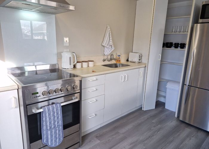  at 9 McKellar Place, Hornby, Christchurch City, Canterbury