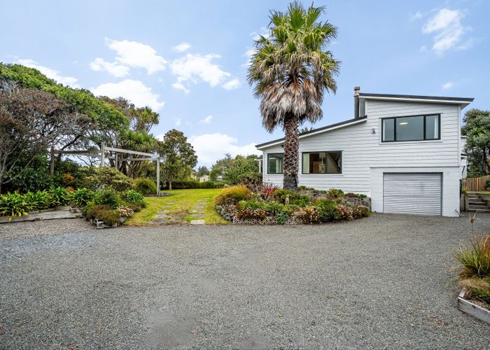  at 10 Fenside Street, Waikanae Beach, Kapiti Coast, Wellington