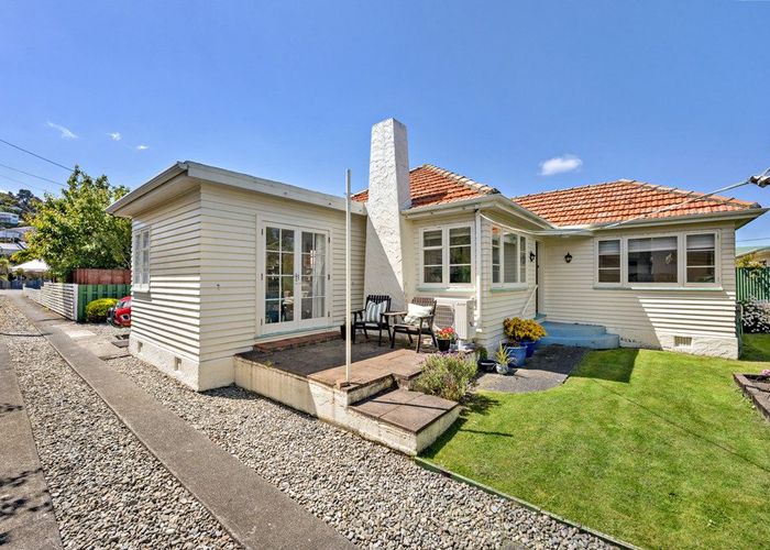  at 11 Argentine Avenue, Miramar, Wellington