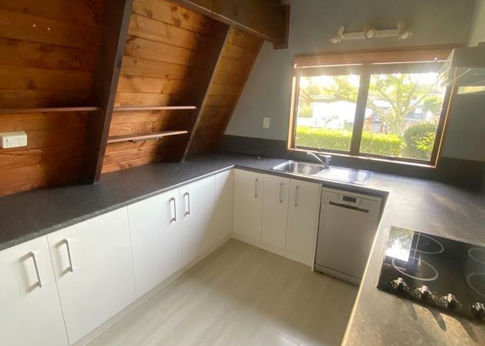  at 60 St Annes Crescent, Wattle Downs, Manukau City, Auckland