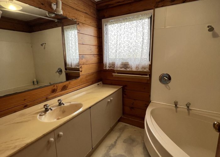  at 86 Coronation Road, Papatoetoe, Auckland