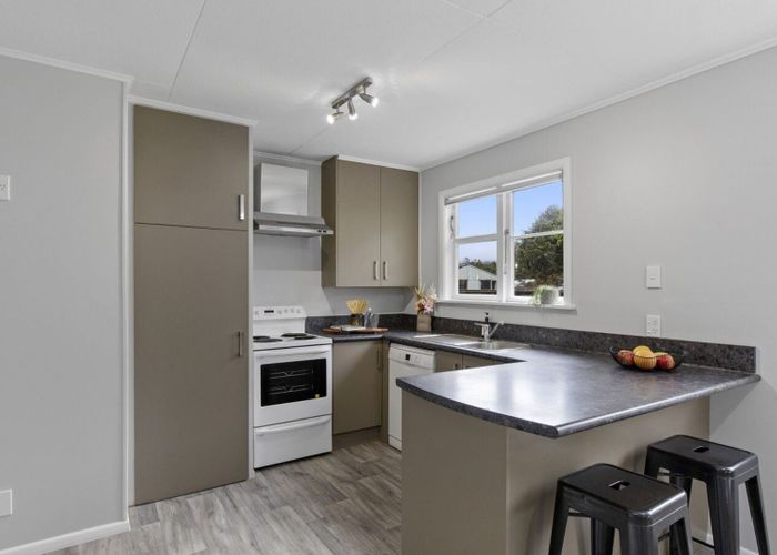  at 26 Lowry Crescent, Stokes Valley, Lower Hutt, Wellington