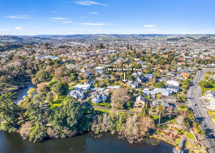  at 84 Great North Road, Saint Johns Hill, Whanganui, Manawatu / Whanganui