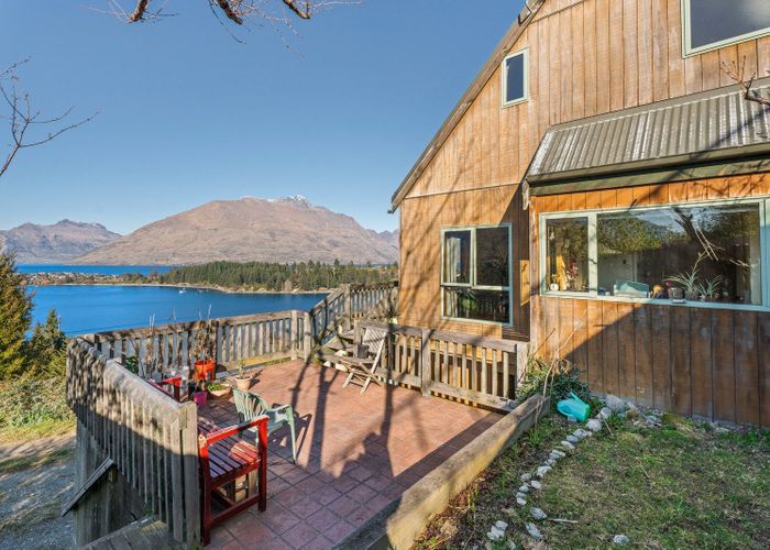  at 6B Maxwell Place, Queenstown, Queenstown