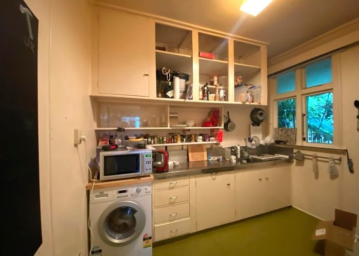  at 2/107 Majoribanks St, Mount Victoria, Wellington, Wellington