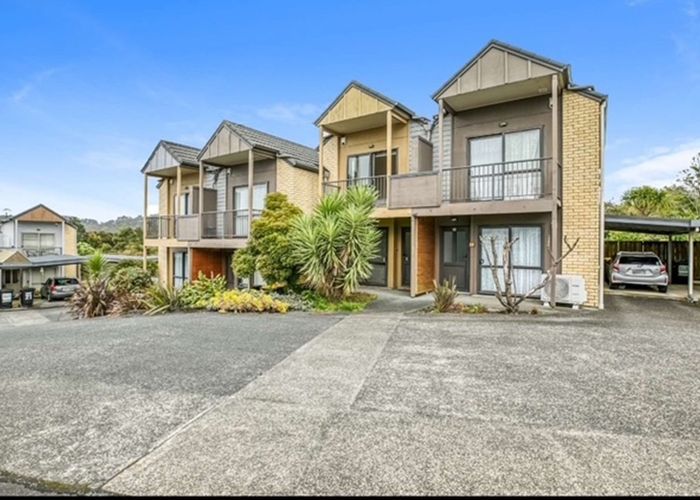  at 24/94 Glengarry Road, Glen Eden, Auckland