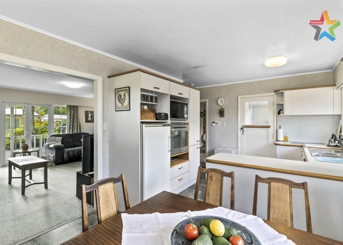  at 46B Hine Road, Wainuiomata, Lower Hutt