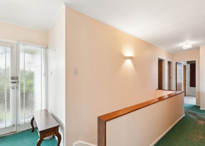  at 4 Cheyne Walk, Newlands, Wellington