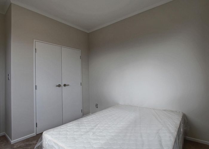  at 5 Peihinga Road, Flat Bush, Manukau City, Auckland