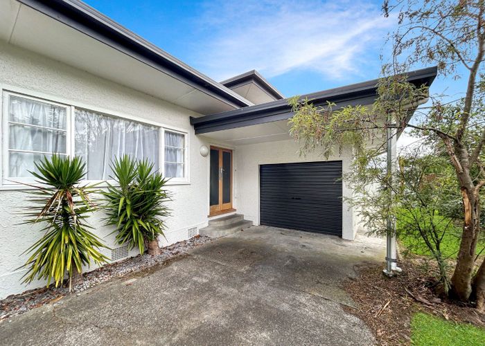  at 303 College Street, West End, Palmerston North, Manawatu / Whanganui