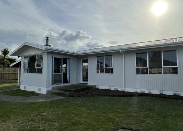  at 8 Ardrossan Avenue, Flaxmere, Hastings