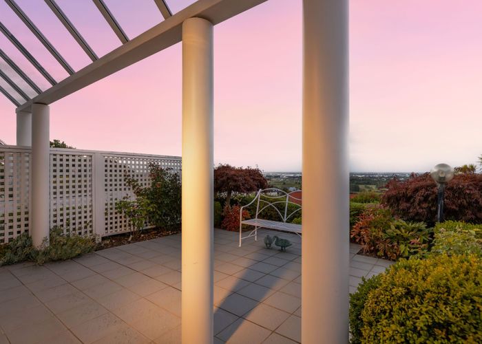  at 1/17 Petworth Place, Westmorland, Christchurch City, Canterbury
