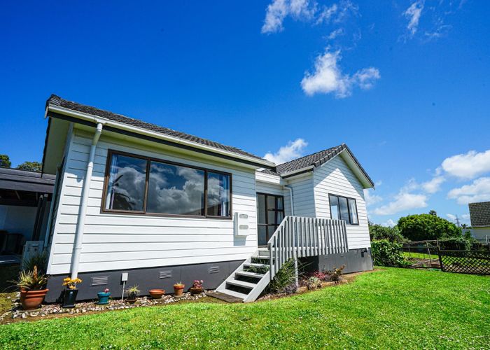  at 2/7 Courant Place, Clover Park, Manukau City, Auckland