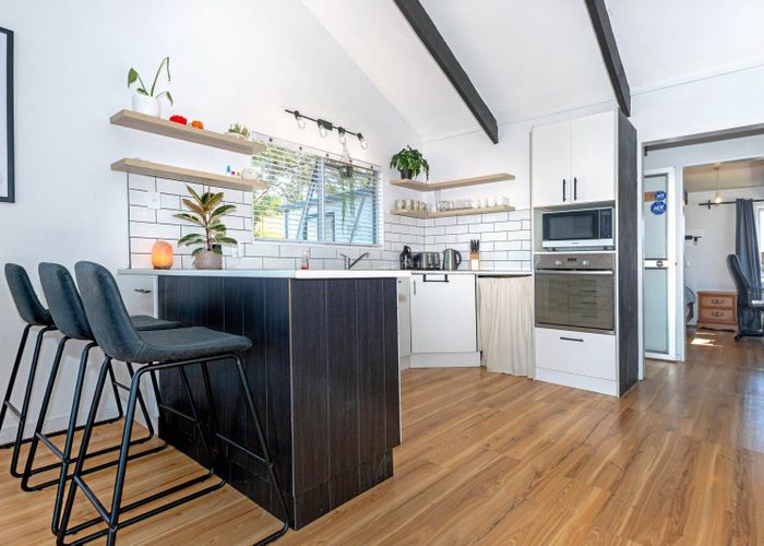  at 10 Hooper Street, Tamarau, Gisborne