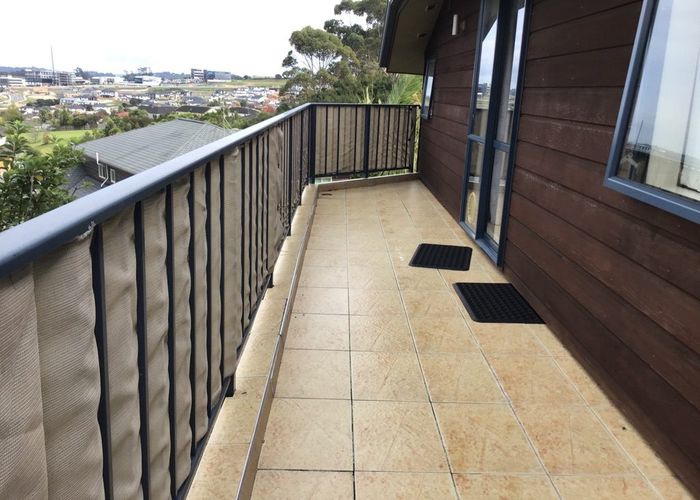  at 46A Ballymore Dv, Pinehill, North Shore City, Auckland