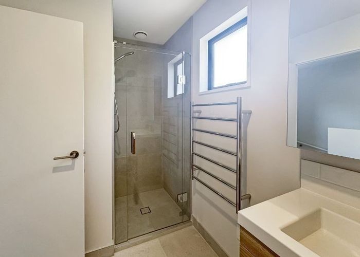  at 4/42 Brandon Road , Glen Eden, Waitakere City, Auckland