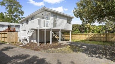  at 1/50 Borich Road, Sunnyvale, Auckland