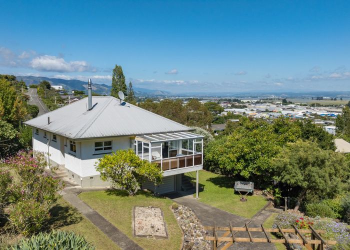  at 39 Tosswill Road, Tahunanui, Nelson