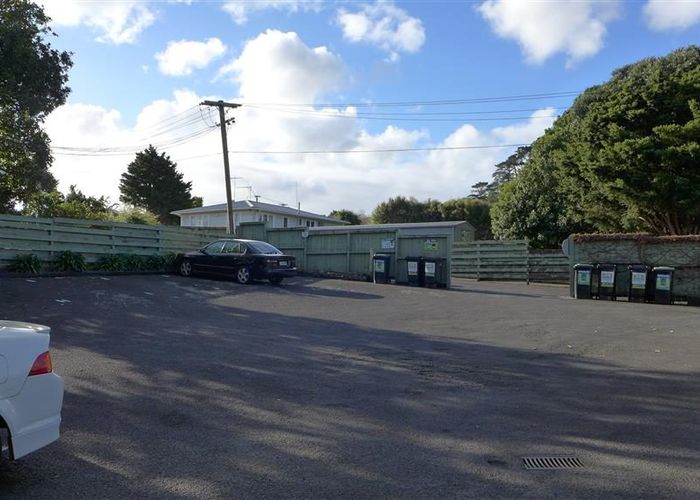  at 3 Mountain Road, Mount Wellington, Auckland