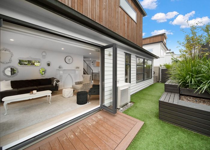  at 40A Gills Road, Bucklands Beach, Auckland