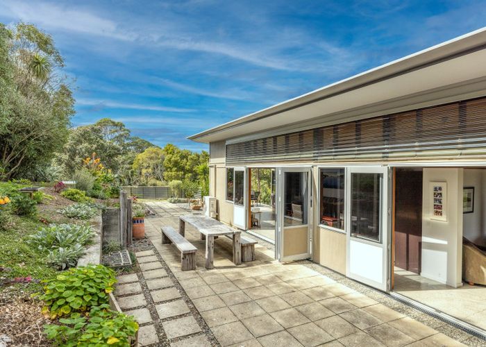  at 133 Wilma Road, Surfdale, Waiheke Island