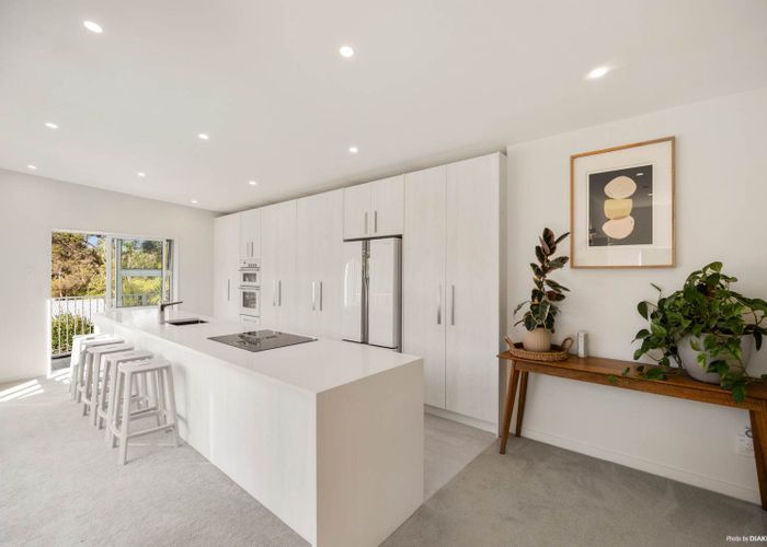  at 32 Remu Place, Greenhithe, North Shore City, Auckland