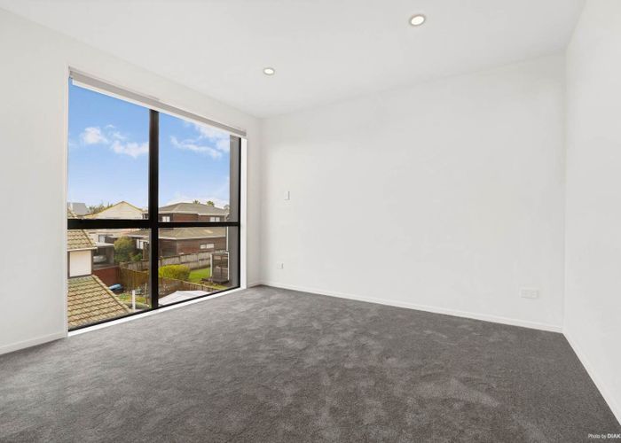  at 24D Tomintoul Place, Highland Park, Manukau City, Auckland