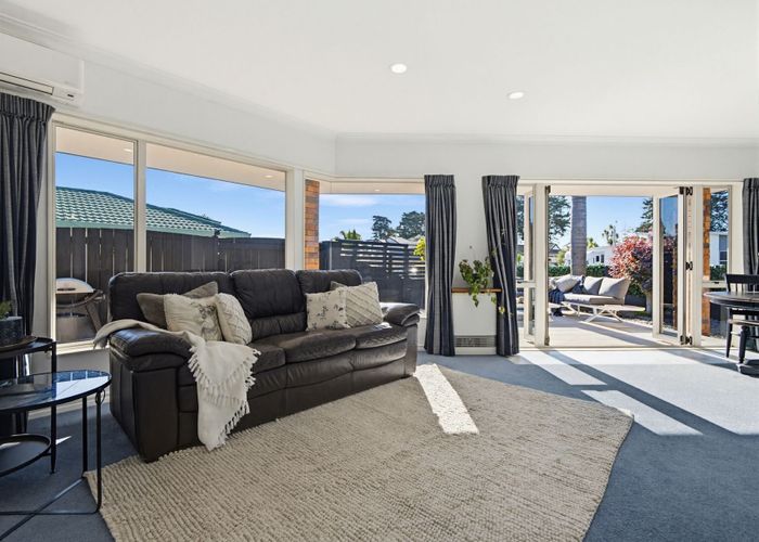 at 152 Gravatt Road, Papamoa Beach, Tauranga, Bay Of Plenty