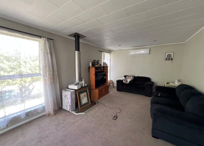  at 48 Spence Road, Henderson, Waitakere City, Auckland