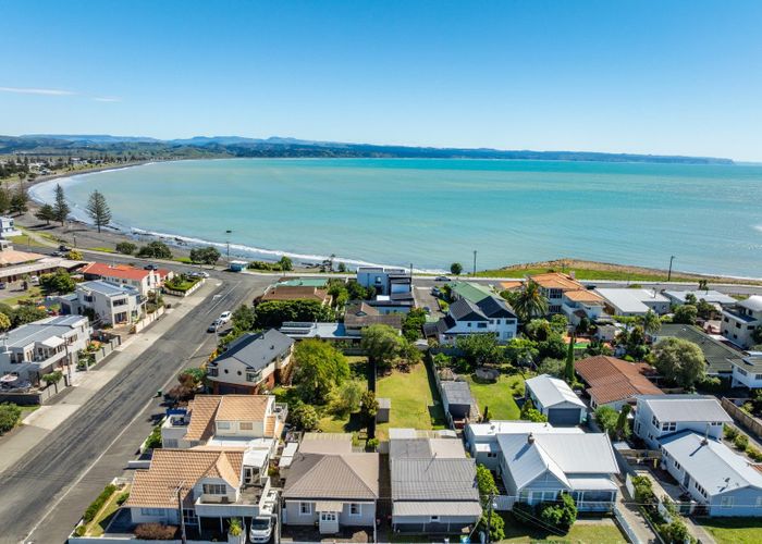  at 13-14 Meeanee Quay, Westshore, Napier, Hawke's Bay