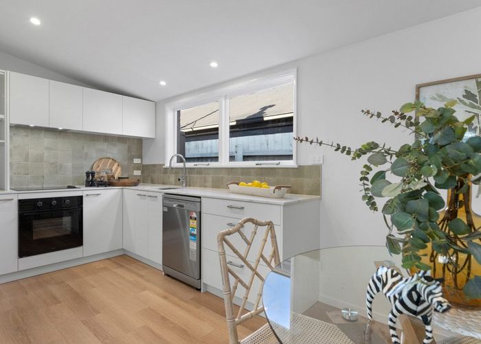  at 2/59 Oram Avenue, New Brighton, Christchurch City, Canterbury