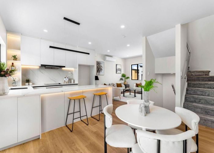  at 2/9 Farringdon Street, Glen Innes, Auckland City, Auckland