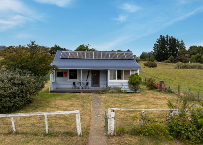 at 8 Takamatua Valley Road, Akaroa, Banks Peninsula, Canterbury