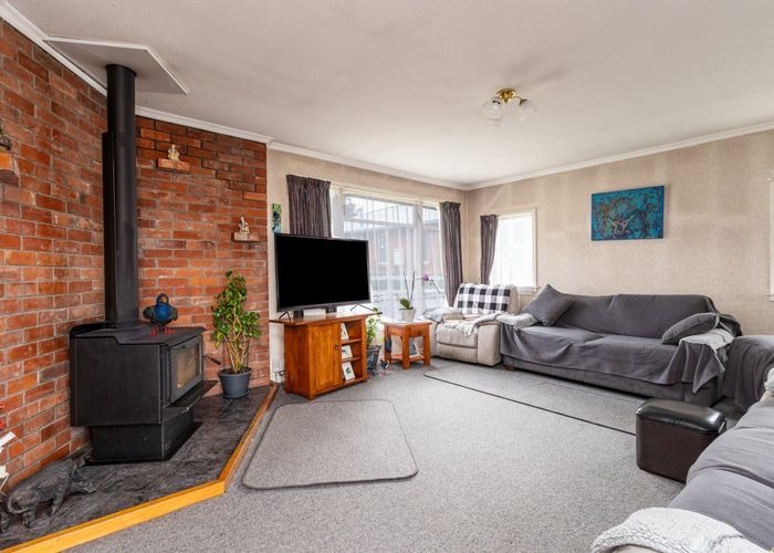  at 10 Reid Crescent, Allenton, Ashburton