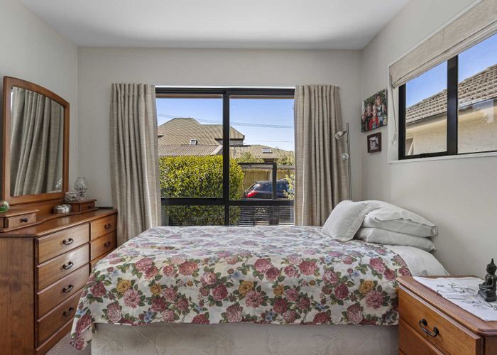  at 25A Gleneagles Terrace, Ilam, Christchurch