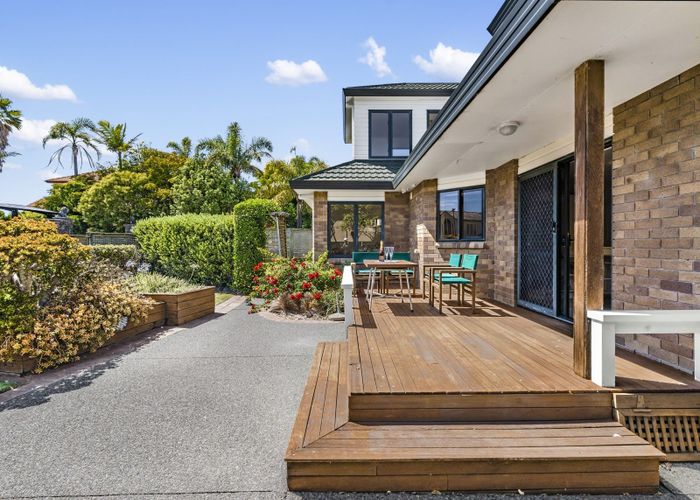  at 31 Gilberd Place, Torbay, Auckland