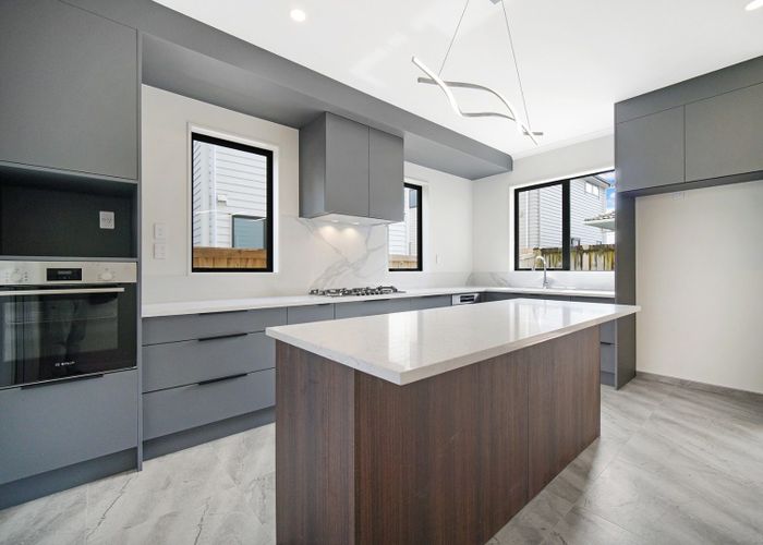  at 421A Bucklands Beach Road, Bucklands Beach, Manukau City, Auckland