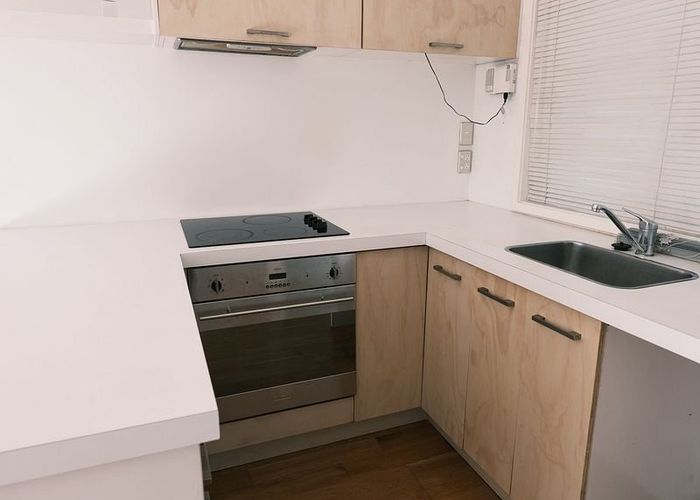  at 5/27 Don Croot Street, Morningside, Auckland City, Auckland