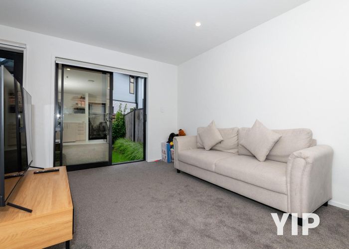  at 7/3 Johnston Grove, Taita, Lower Hutt, Wellington