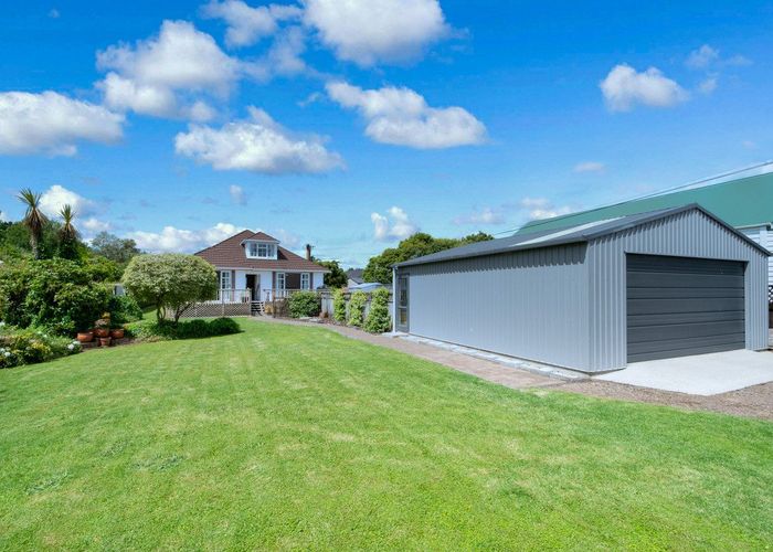  at 23 Taupaki Road, Henderson