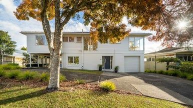  at 30 Mawson Avenue, Torbay, Auckland