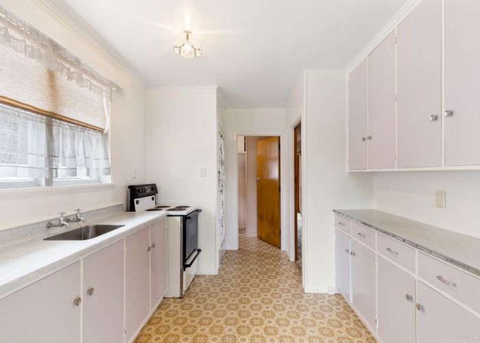  at 62 Hobsonville Road, West Harbour, Auckland