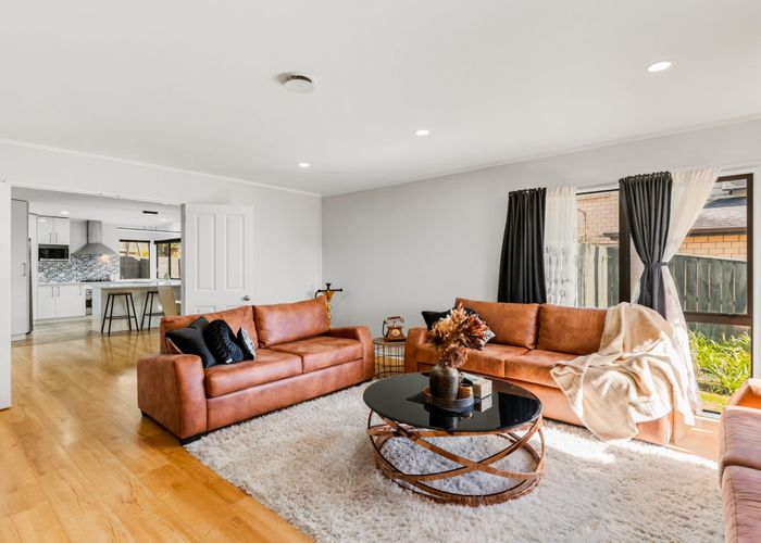  at 53 Mt Lebanon Crescent, The Gardens, Manukau City, Auckland