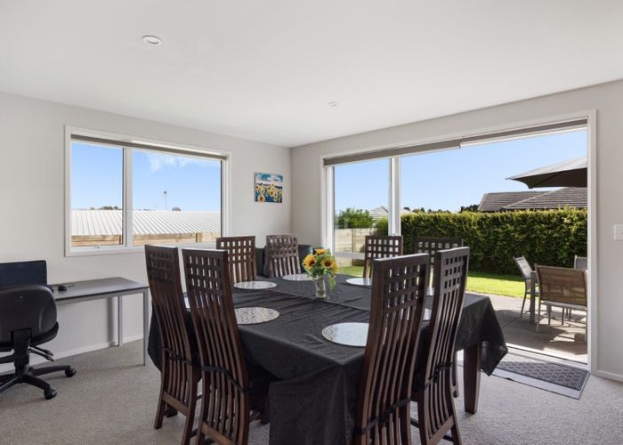  at 128 Rowesdale Drive, Ohauiti, Tauranga
