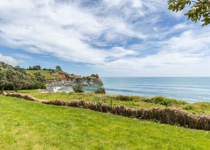  at 13 Motukari Place, Onaero, Waitara