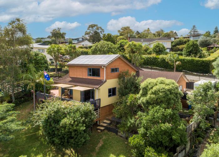  at 2 Kauri Lane, Red Hill, Papakura